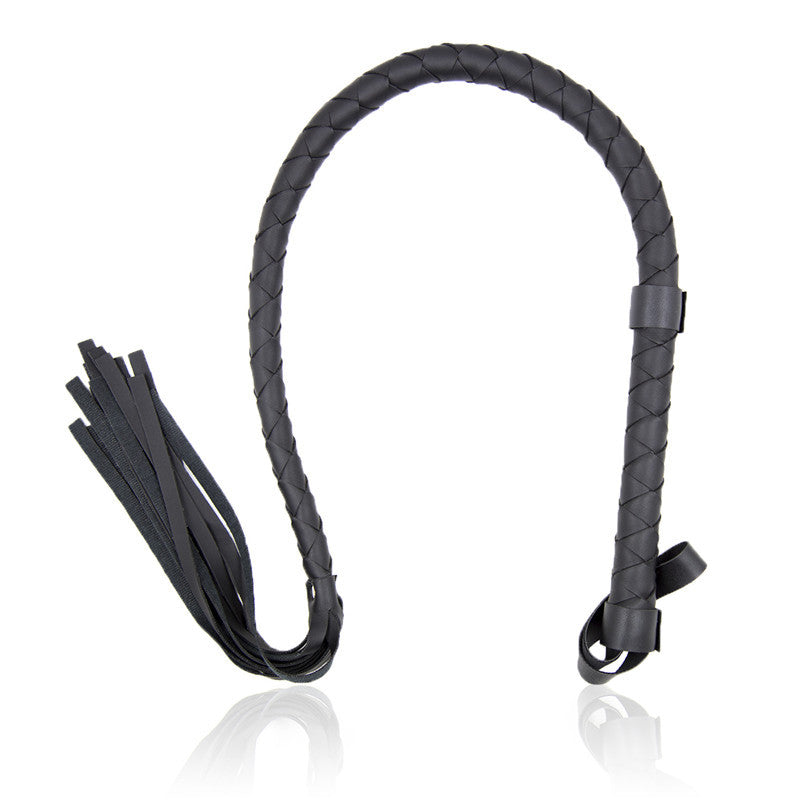 Sexy schwarzer Leder-Flogger mit Nägeln & Quasten – BDSM Bondage Peitsche